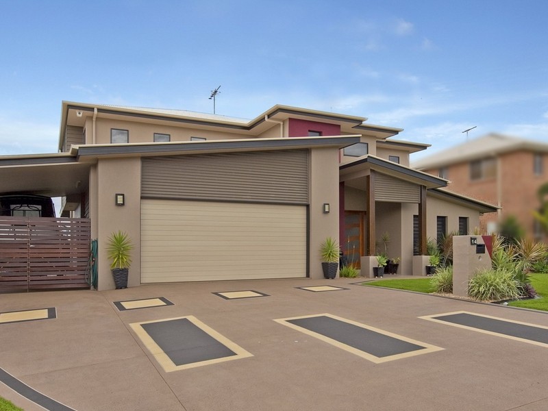 14 Seaspray Street, Thornlands QLD 4164