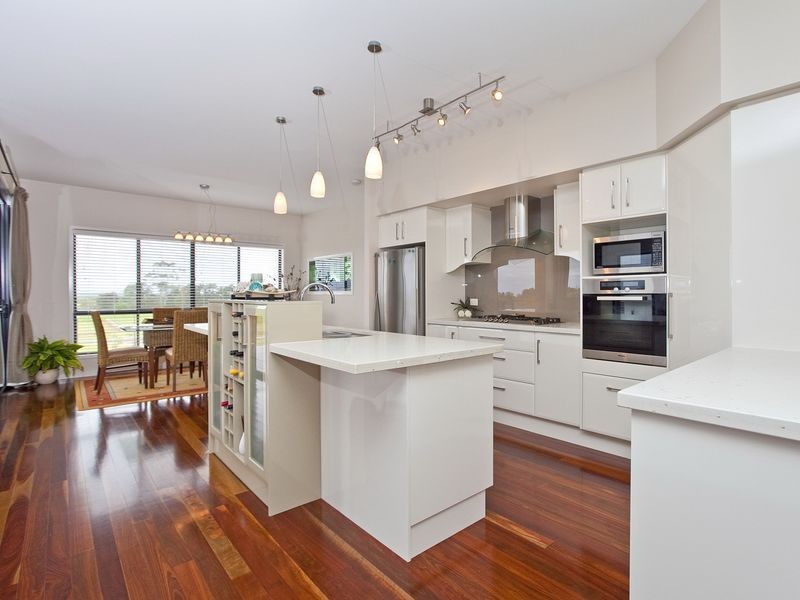 14 Seaspray Street, Thornlands QLD 4164
