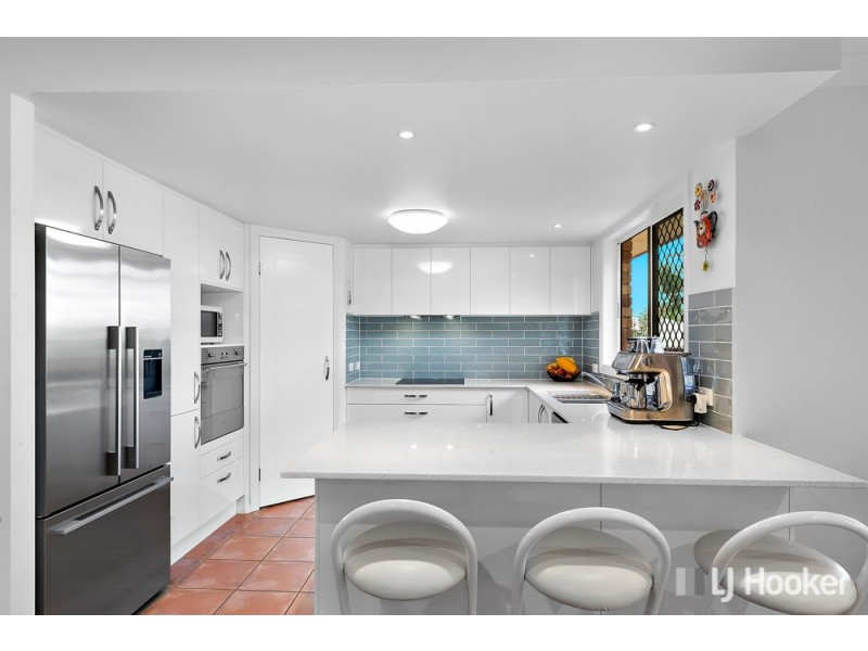 7 Keirnan Street, Redland Bay QLD 4165