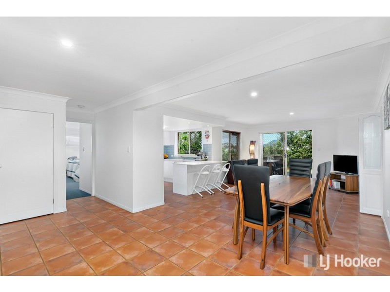 7 Keirnan Street, Redland Bay QLD 4165