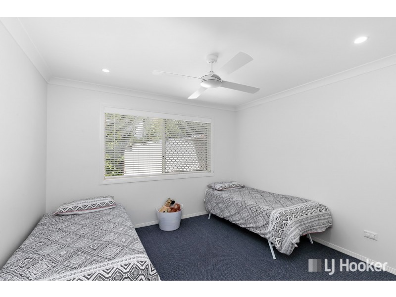 7 Keirnan Street, Redland Bay QLD 4165