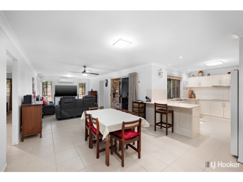 37 Aquila Street, Redland Bay QLD 4165