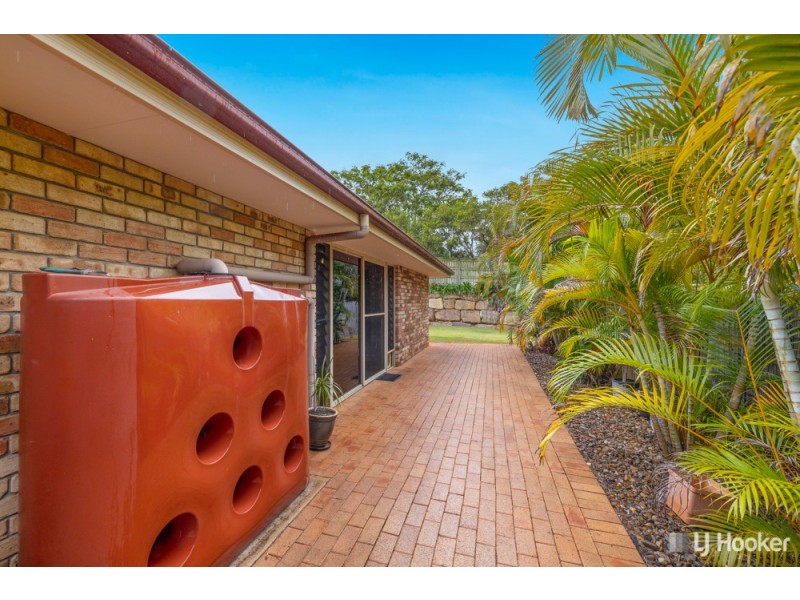 37 Aquila Street, Redland Bay QLD 4165