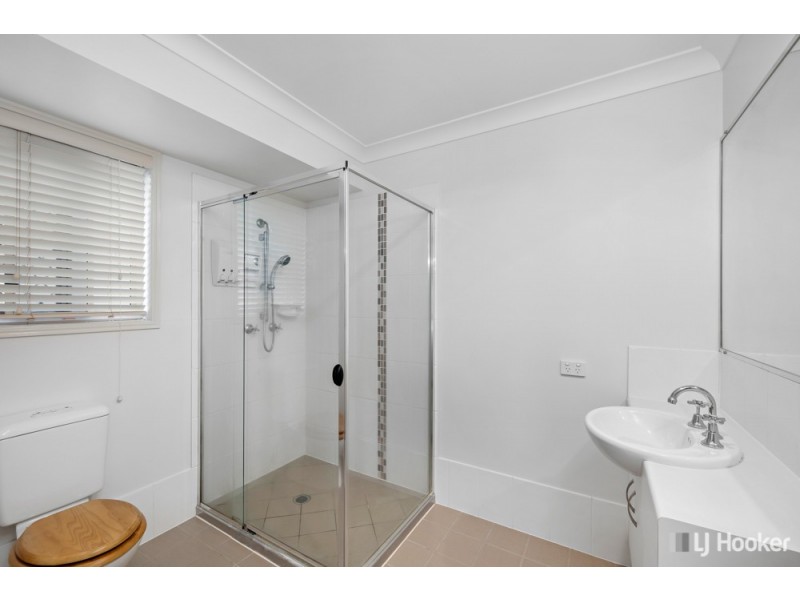 37 Aquila Street, Redland Bay QLD 4165