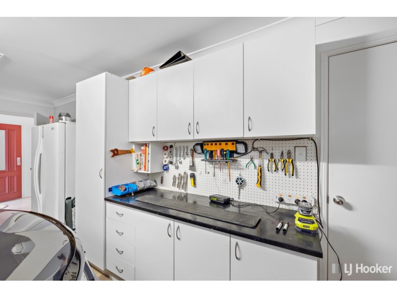 37 Aquila Street, Redland Bay QLD 4165