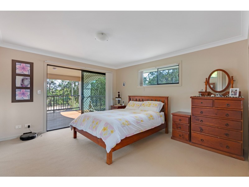 28 Seabrae Drive, Redland Bay QLD 4165