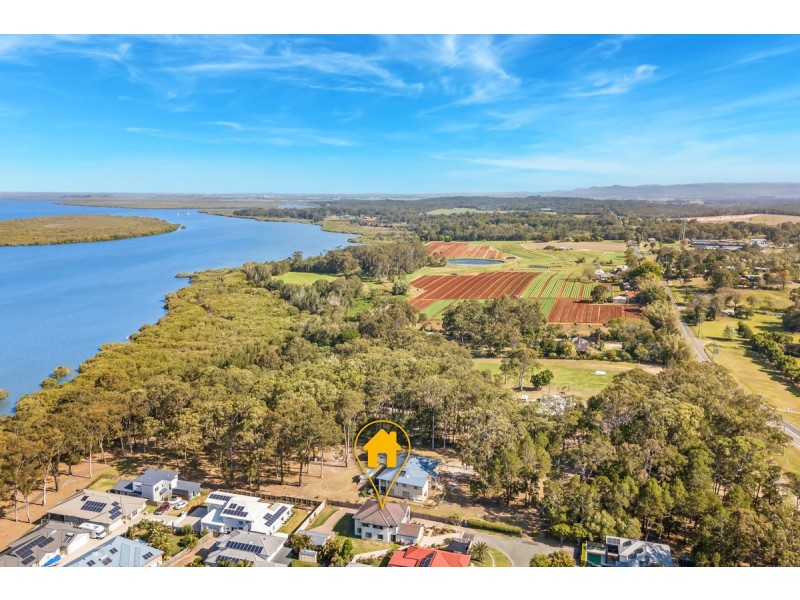 28 Seabrae Drive, Redland Bay QLD 4165
