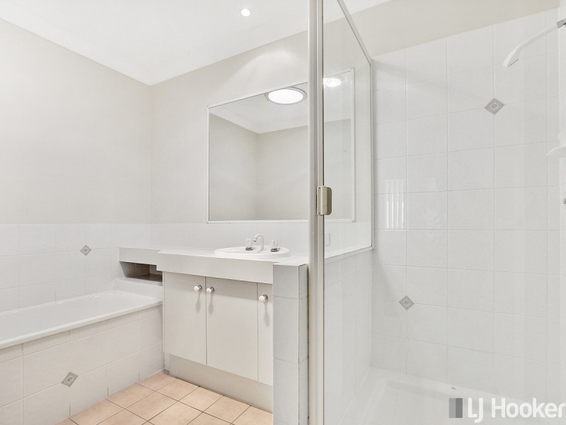 2/154 Queen, Cleveland QLD 4163