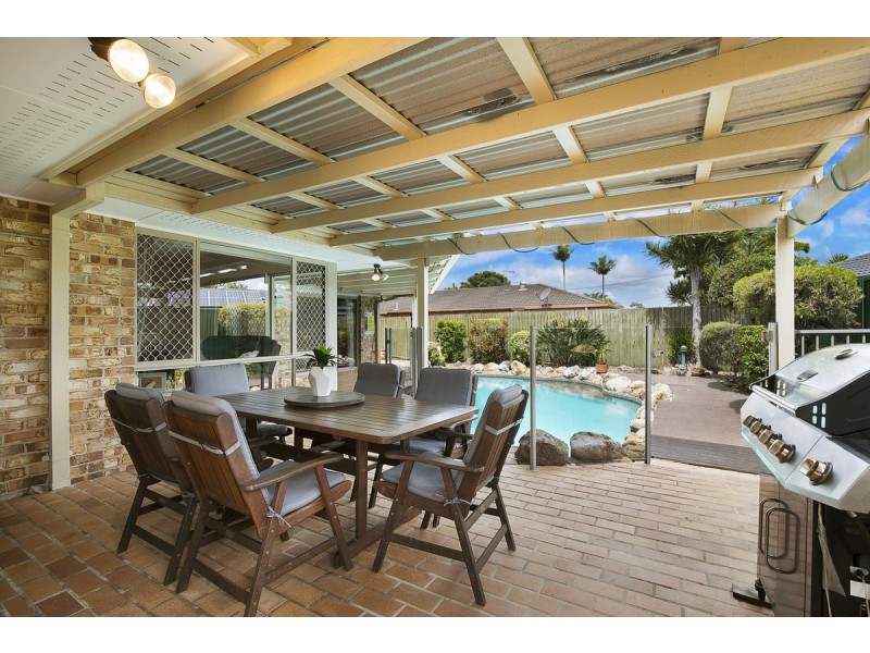 10 Fryar Street, Victoria Point QLD 4165