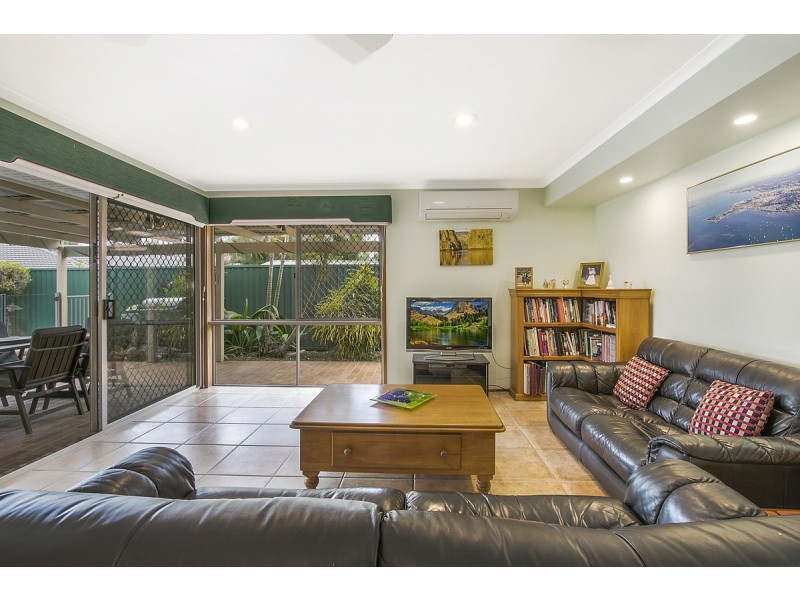 10 Fryar Street, Victoria Point QLD 4165