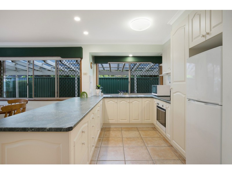 10 Fryar Street, Victoria Point QLD 4165