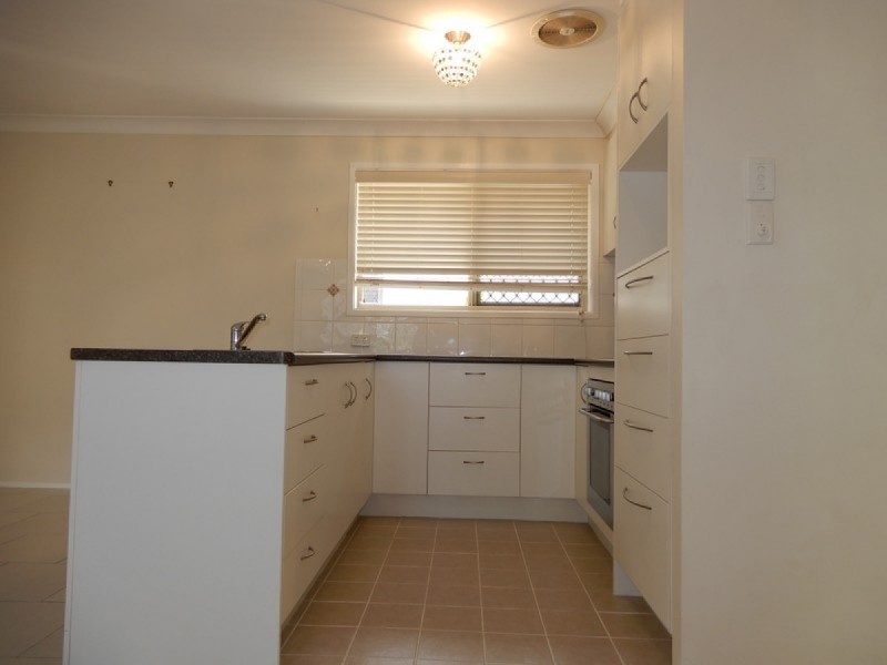 14 Mark Street, Redland Bay QLD 4165