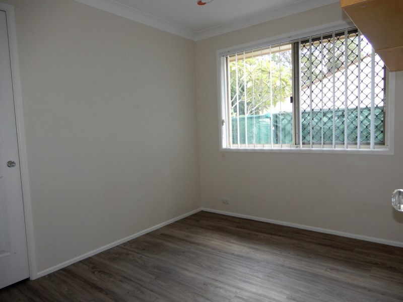 14 Mark Street, Redland Bay QLD 4165