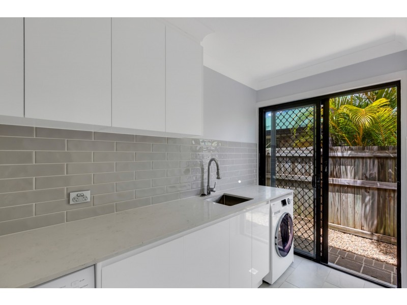 25 Kerder Street, Thornlands QLD 4164