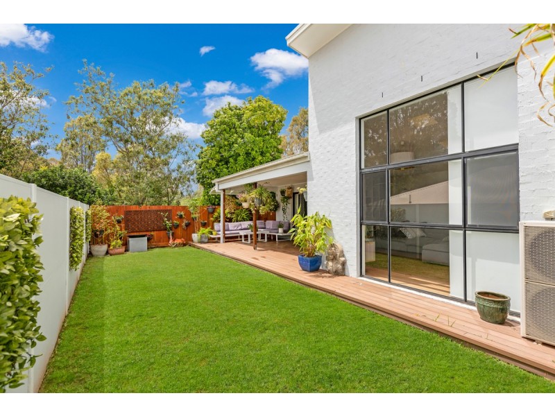 25 Kerder Street, Thornlands QLD 4164