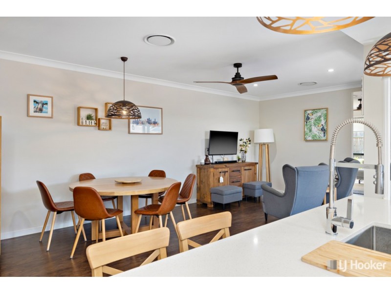 13 Seaforth Avenue, Thornlands QLD 4164