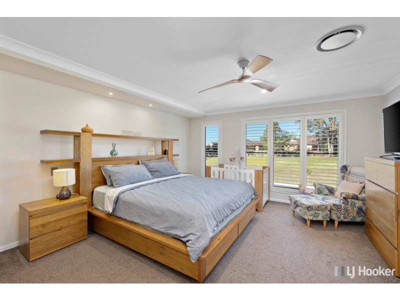 13 Seaforth Avenue, Thornlands QLD 4164