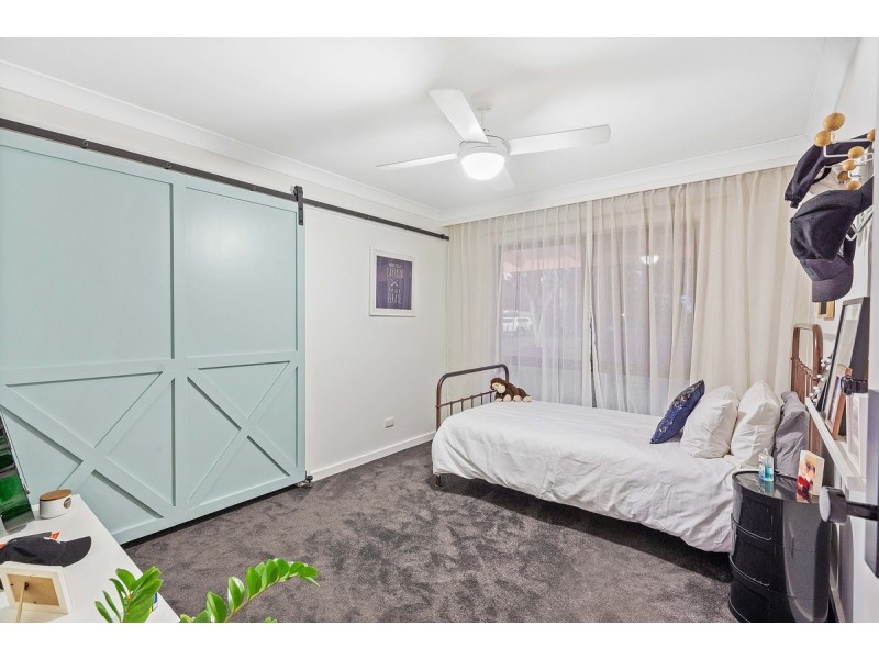 2 Whitehall Avenue, Birkdale QLD 4159