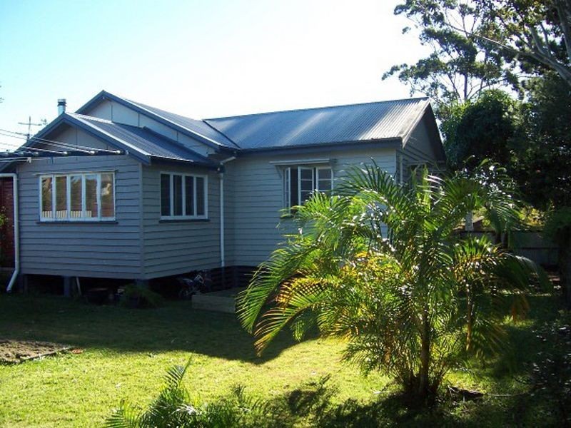 6 Oakland Avenue, Redland Bay QLD 4165