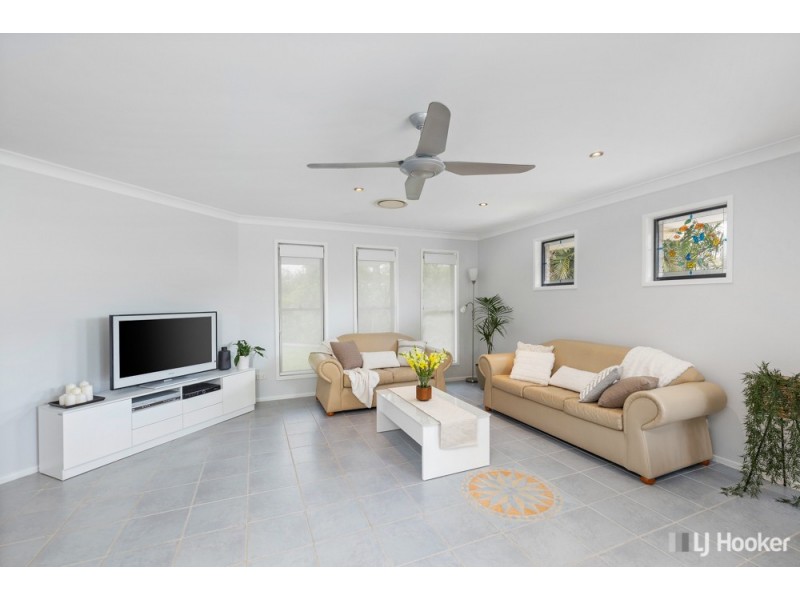 27 Bayshore Place, Cleveland QLD 4163