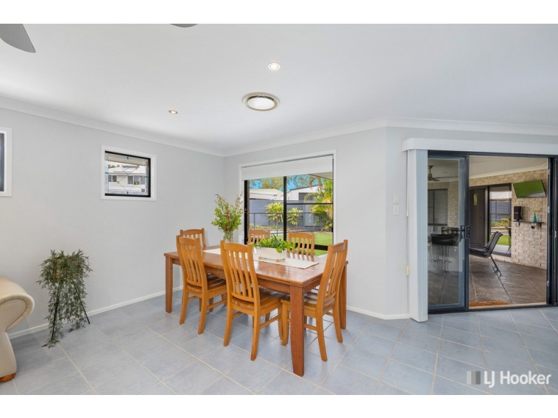 27 Bayshore Place, Cleveland QLD 4163