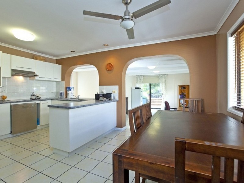 20 Joanne Crescent, Thornlands QLD 4164