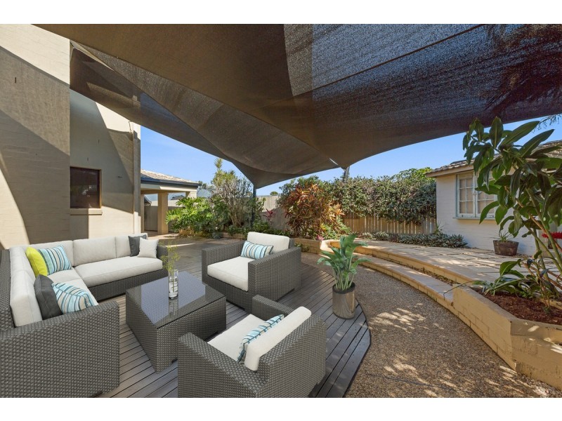 14 Hawkins Place, Thornlands QLD 4164