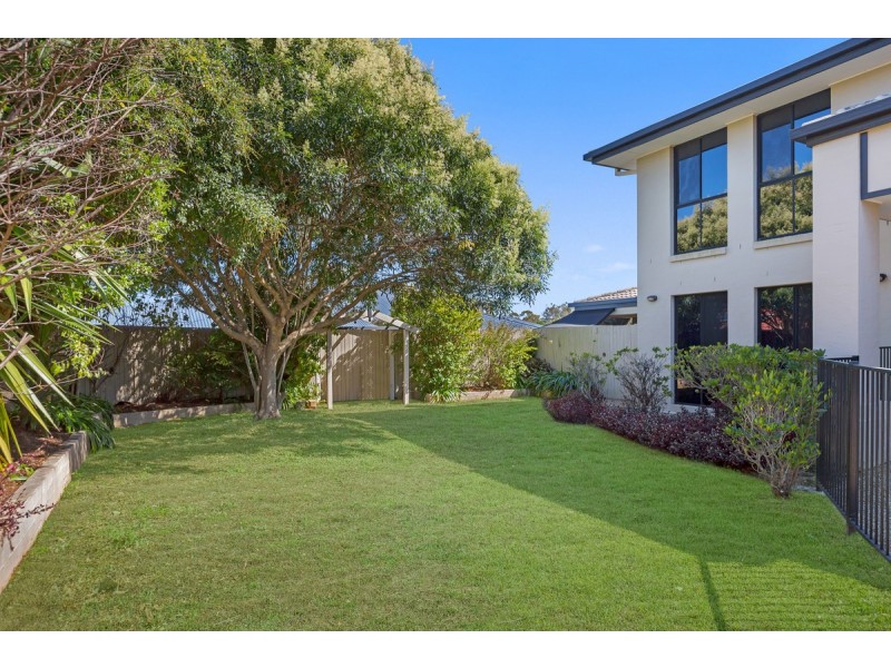 14 Hawkins Place, Thornlands QLD 4164