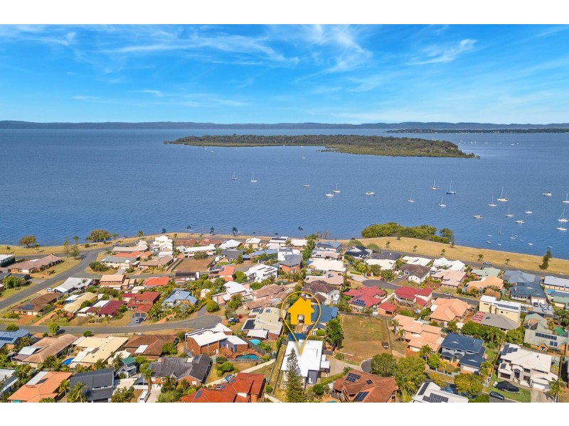 8 Lookout Court, Victoria Point QLD 4165