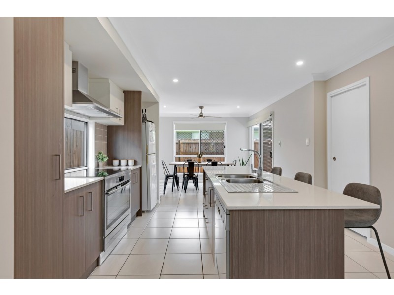 21 Kalbarrie Terrace, Thornlands QLD 4164