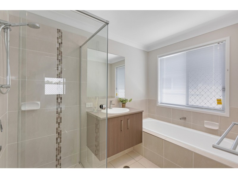 21 Kalbarrie Terrace, Thornlands QLD 4164