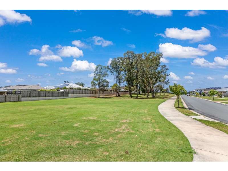 21 Kalbarrie Terrace, Thornlands QLD 4164