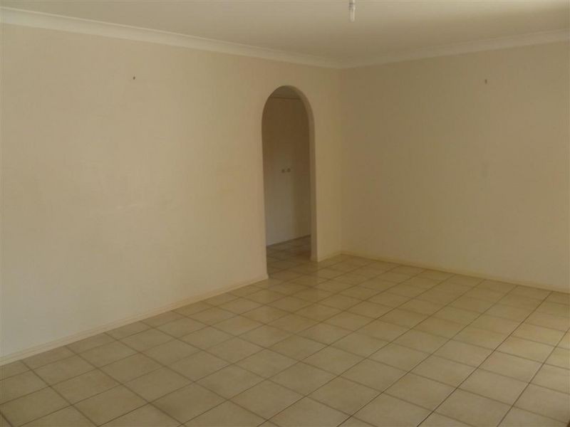 45 Lawn Terrace, Capalaba QLD 4157