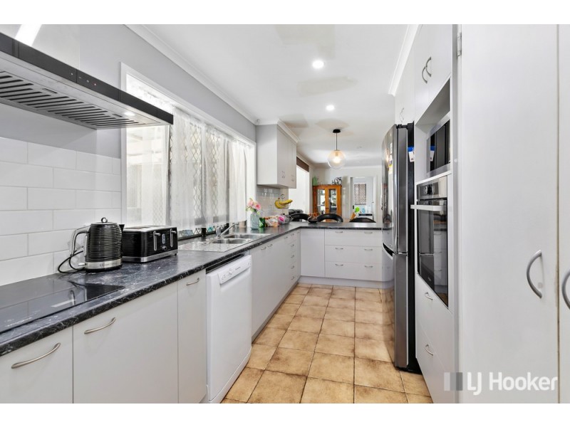 25 Henley Street, Alexandra Hills QLD 4161