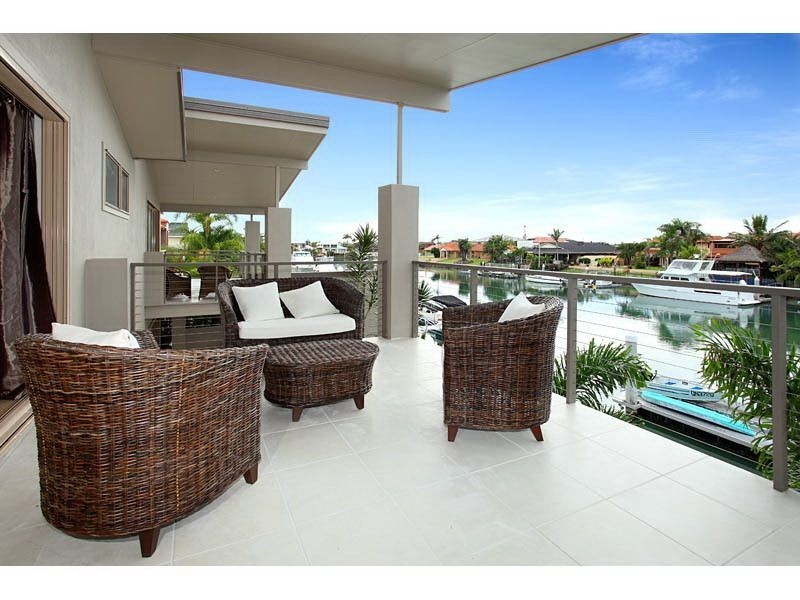 15 Bollard Court, Raby Bay QLD 4163