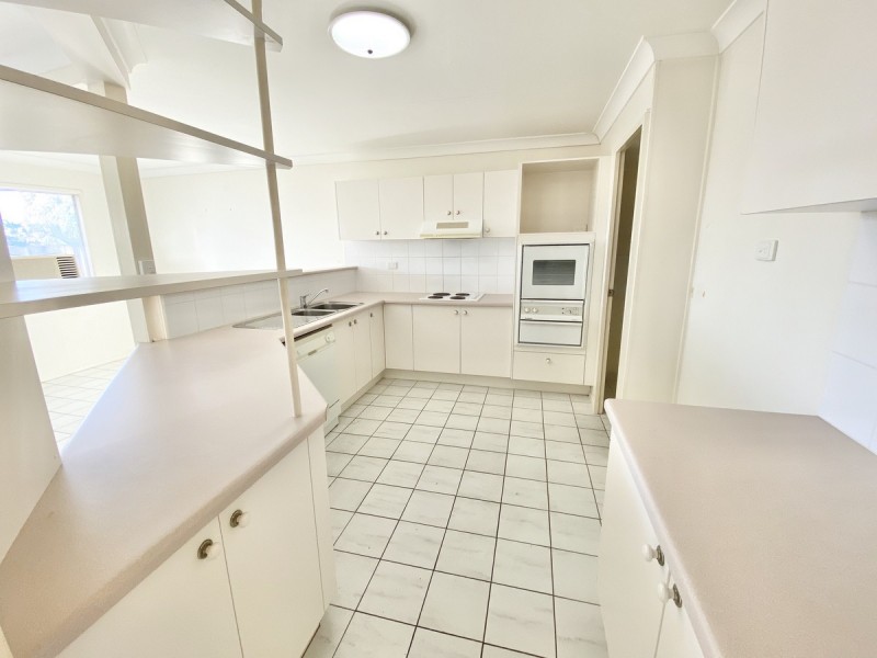 18/2 Channel Street, Cleveland QLD 4163