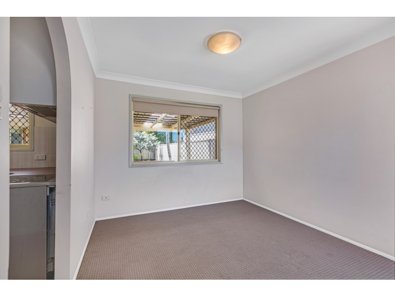 9 Alison Court, Victoria Point QLD 4165