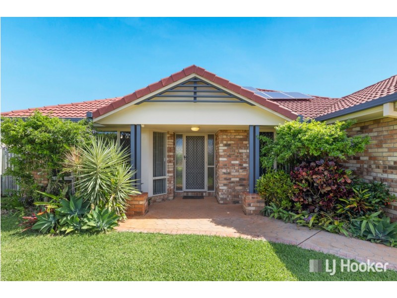 12 Foote Street, Redland Bay QLD 4165