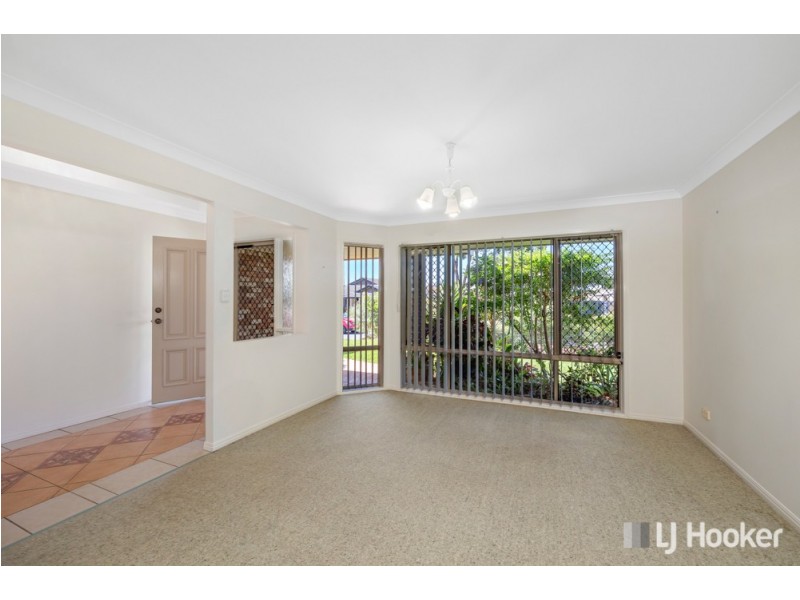 12 Foote Street, Redland Bay QLD 4165