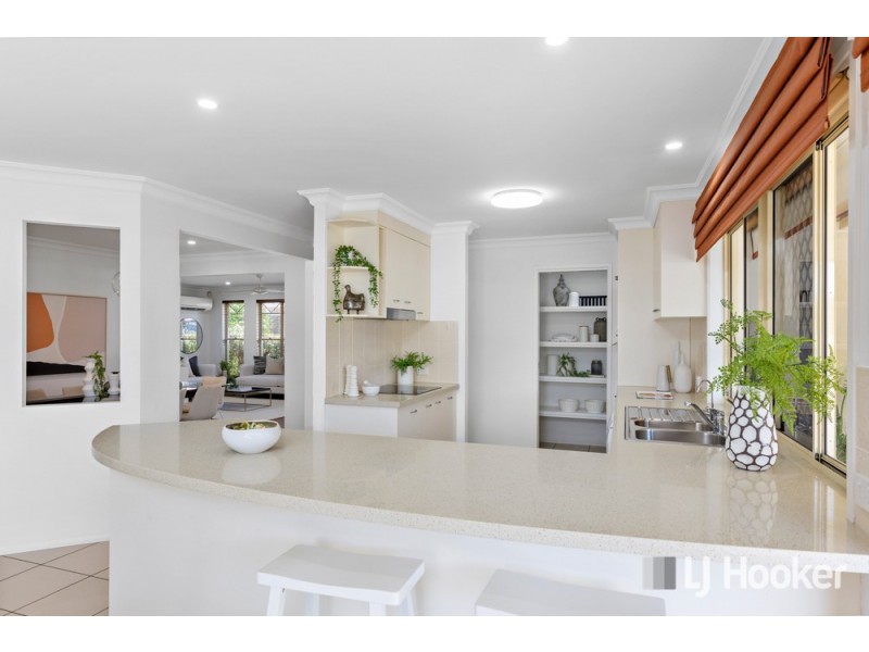 35 Trafalgar Vale Avenue, Wellington Point QLD 4160