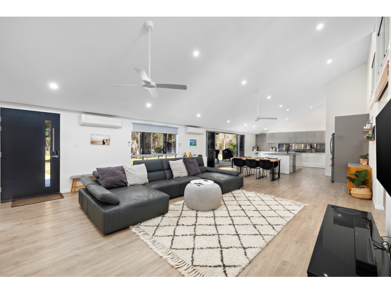 847-851 West Mount Cotton Road, Sheldon QLD 4157