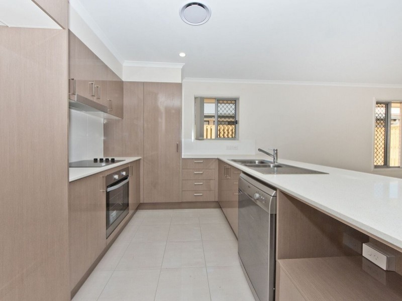 35 Freshwater Street, Thornlands QLD 4164