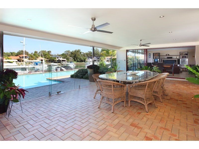36 Cayman Crescent, Raby Bay QLD 4163