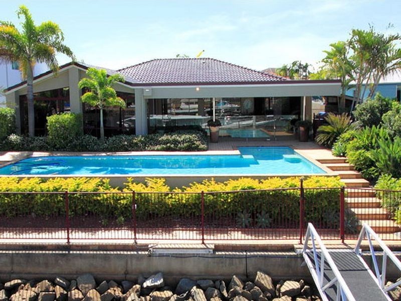 36 Cayman Crescent, Raby Bay QLD 4163