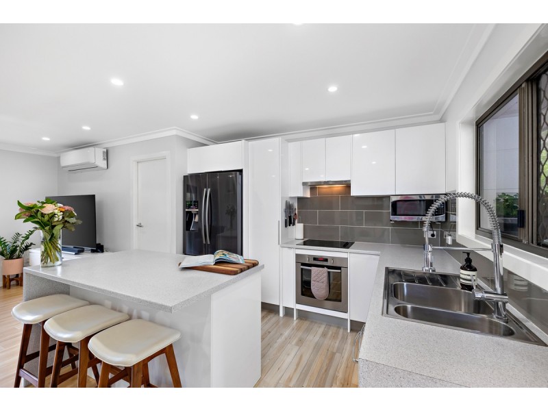 61 Crotona Road, Capalaba QLD 4157