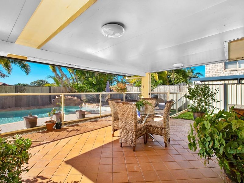 34 Torquay Road, Redland Bay QLD 4165
