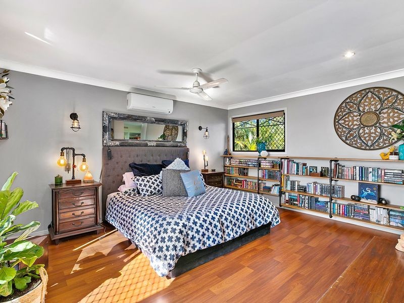 34 Torquay Road, Redland Bay QLD 4165