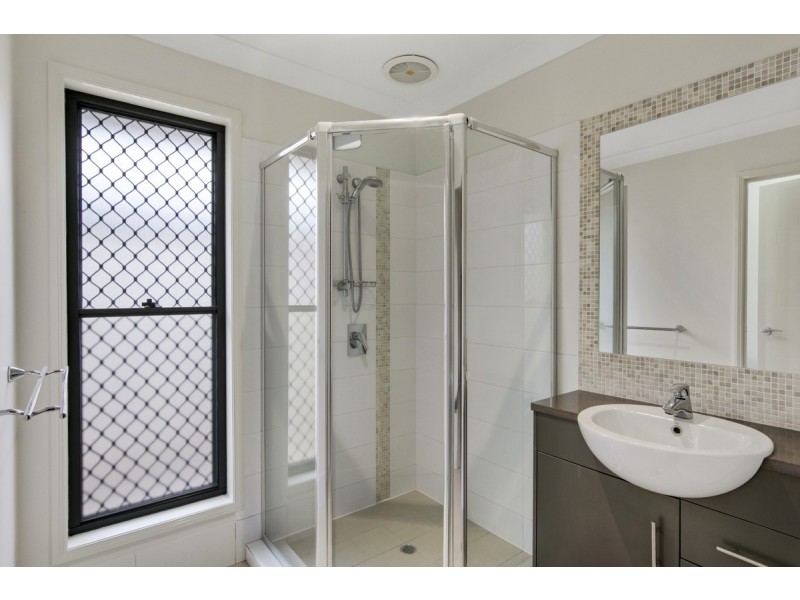 21 Barramul Place, Thornlands QLD 4164