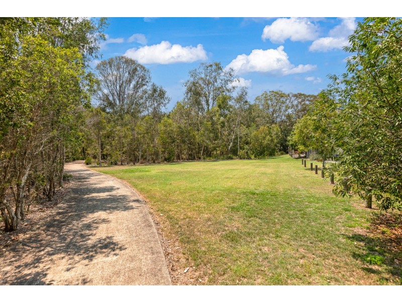 17/8-18 Bailey Road, Birkdale QLD 4159