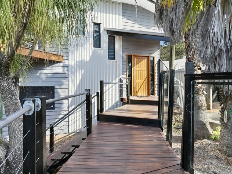 126 – 130 Ziegenfusz Road, Thornlands QLD 4164